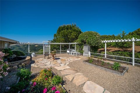 Tiny photo for 2650 Skyview Trail, San Luis Obispo, CA 93405 (MLS # SC26113661)