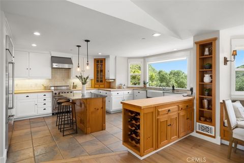 Tiny photo for 2650 Skyview Trail, San Luis Obispo, CA 93405 (MLS # SC26113661)