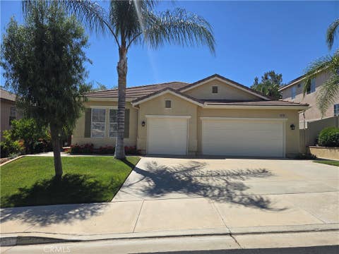 Photo of 35281 Portola PL, Wildomar, CA 92595 (MLS # SW26132464)