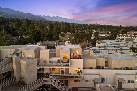 Photo of 2905 Montrose Avenue #610, La Crescenta, CA 91214 (MLS # SR26135601)