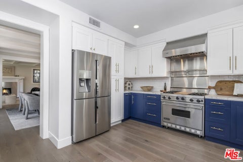 Tiny photo for 2201 Beech Knoll Road, Los Angeles, CA 90046 (MLS # 26102924)