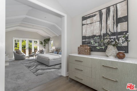 Tiny photo for 2201 Beech Knoll Road, Los Angeles, CA 90046 (MLS # 26102924)