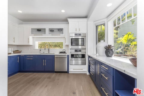 Tiny photo for 2201 Beech Knoll Road, Los Angeles, CA 90046 (MLS # 26102924)