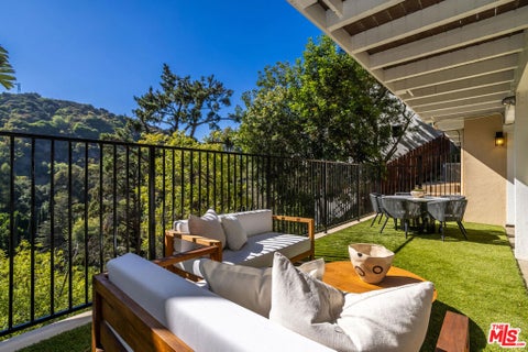 Tiny photo for 2201 Beech Knoll Road, Los Angeles, CA 90046 (MLS # 26102924)