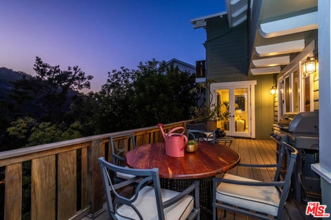 Tiny photo for 2201 Beech Knoll Road, Los Angeles, CA 90046 (MLS # 26102924)