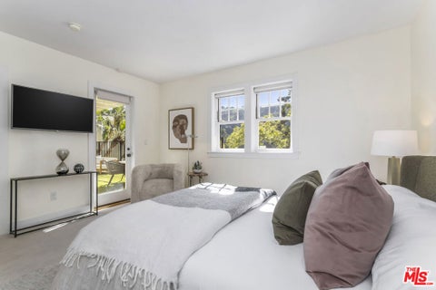 Tiny photo for 2201 Beech Knoll Road, Los Angeles, CA 90046 (MLS # 26102924)