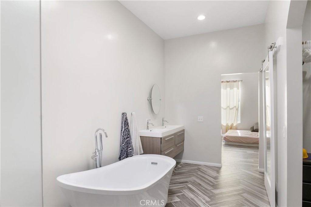 NA - Residential Lease