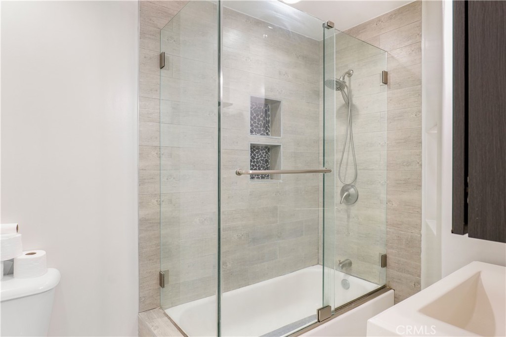 NA - Residential Lease