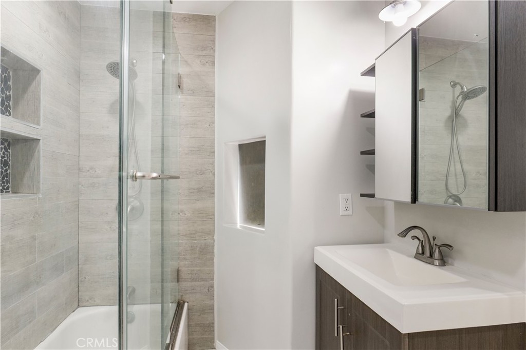 NA - Residential Lease