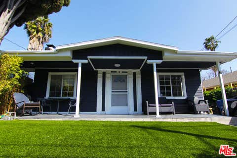 Photo of 1510 N Benton Way, Los Angeles, CA 90026 (MLS # 26869107)