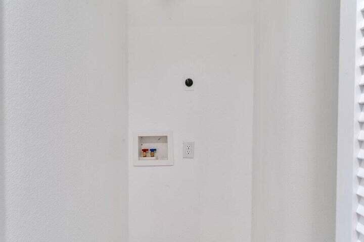 Lakeview Villa - Residential Lease