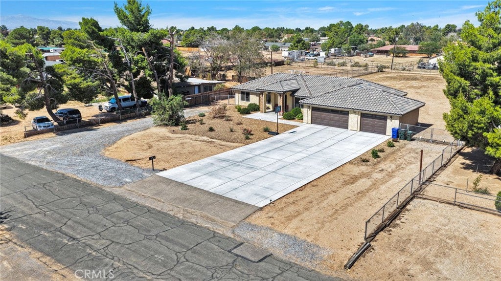13922 Jicarilla Road