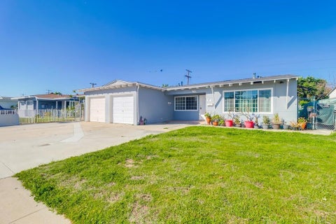 Photo of 756 Madison Avenue #B, Chula Vista, CA 91910 (MLS # PTP2603958)