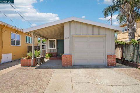Photo of 743 30th St ST, Richmond, CA 94804 (MLS # 41136152)