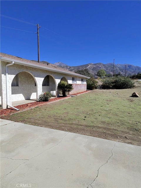 Tiny photo for 35244 Ivy AVE, Yucaipa, CA 92399 (MLS # IV26224377)