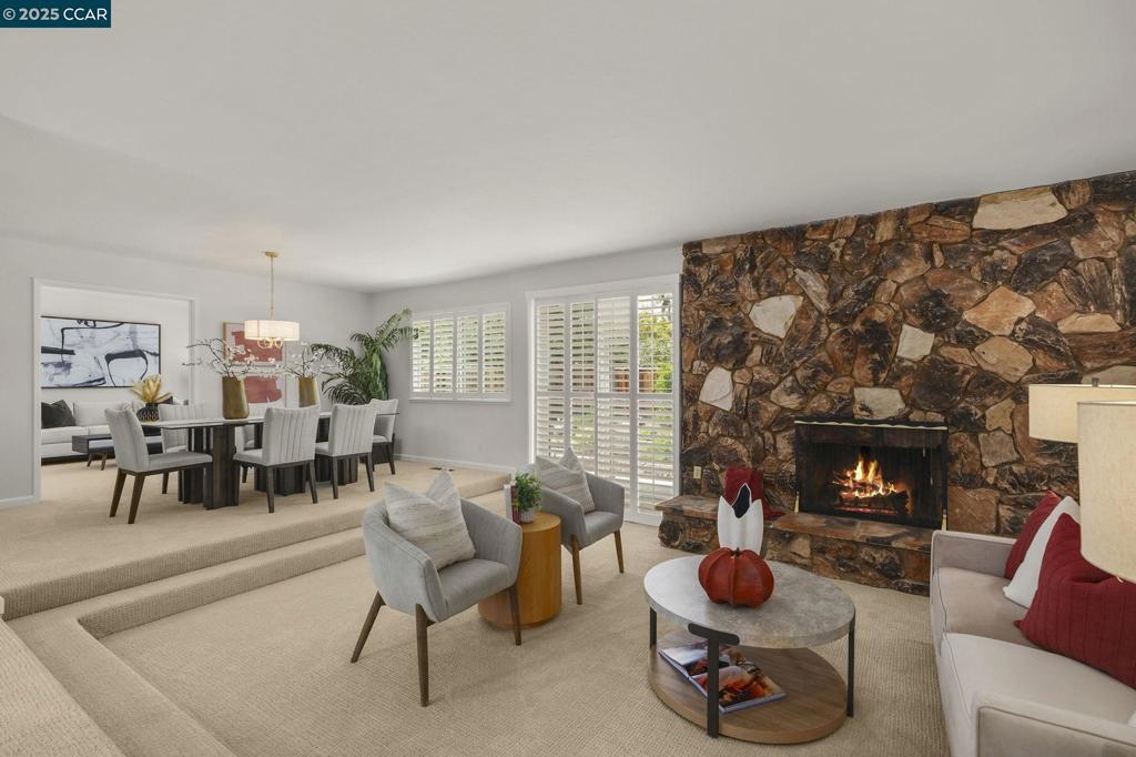 SEVEN OAKS - Residential