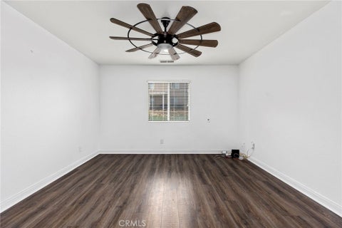 Tiny photo for 31959 Botany Court, Lake Elsinore, CA 92532 (MLS # SW26185532)