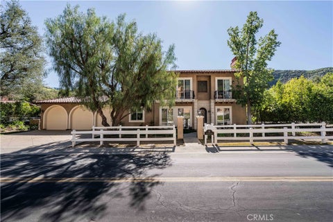 Photo of 11 Baymare Rd, Bell Canyon, CA 91307 (MLS # SR26213889)