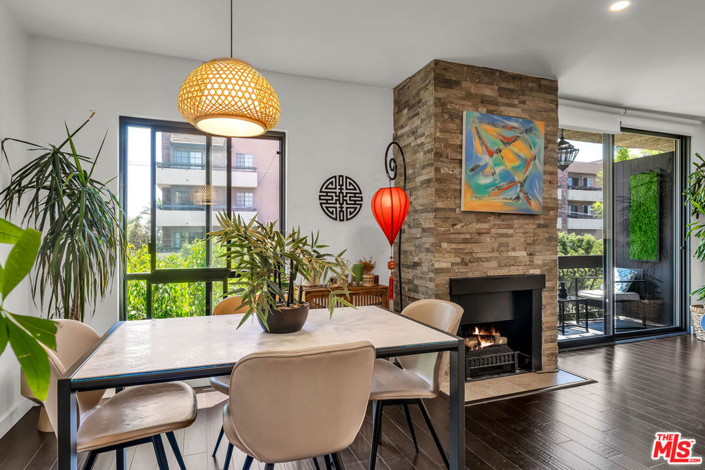 7300 Franklin Avenue 548