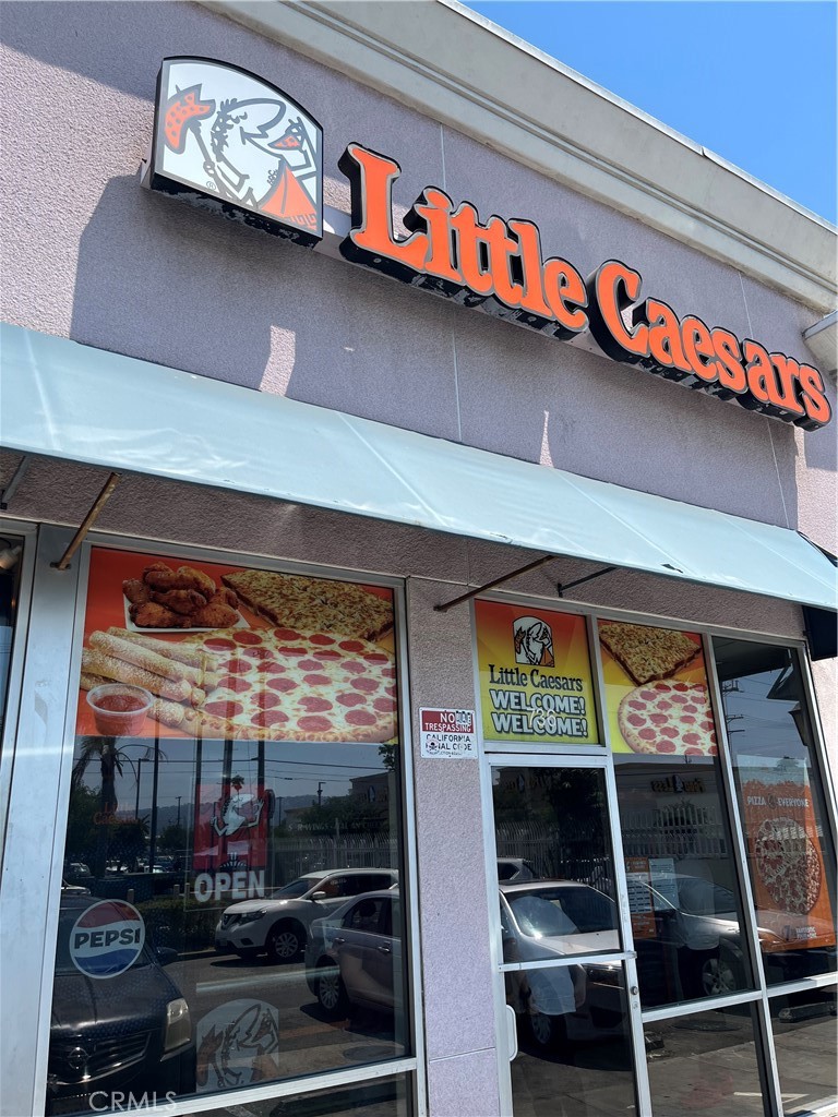220 W Anaheim Street