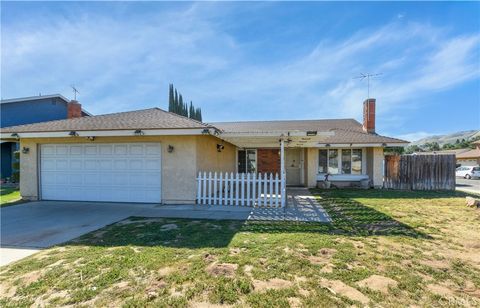 Photo of 10988 Middleborough Rd, Riverside, CA 92503 (MLS # IG26060244)