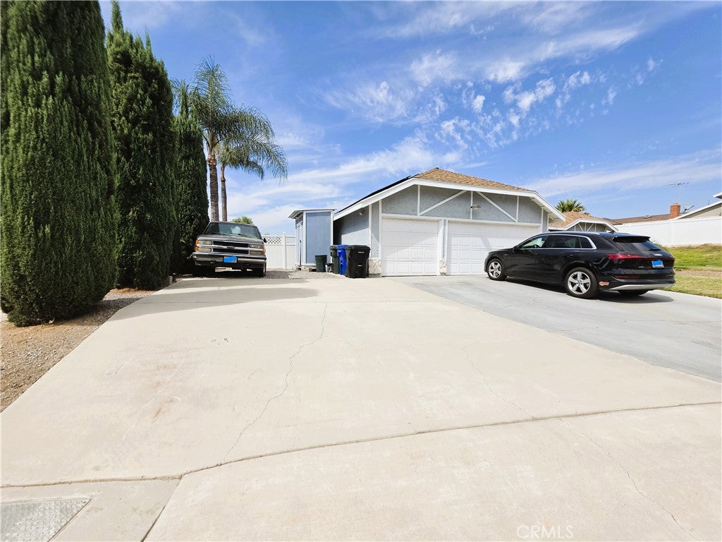 7725 Lippizan Drive