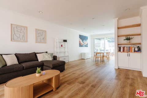 Photo of 913 Euclid Street #5, Santa Monica, CA 90403 (MLS # 26852437)
