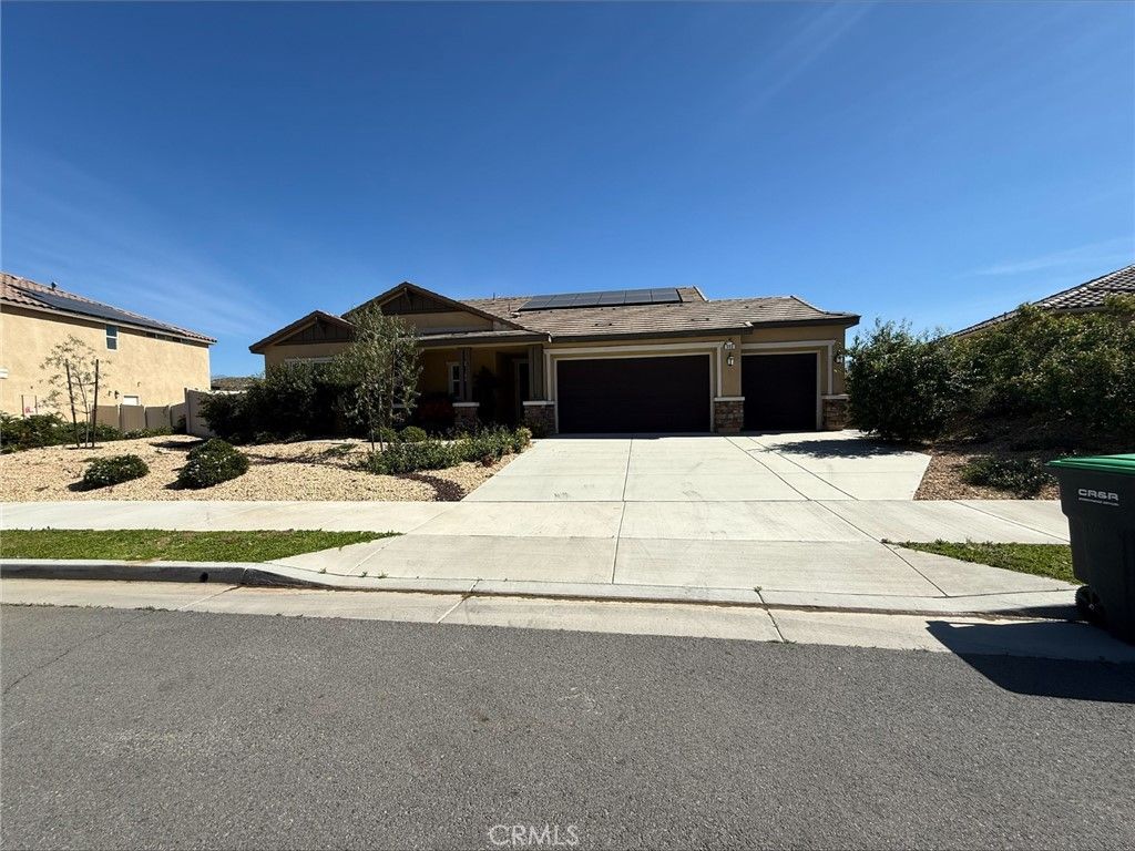 Photo of 553 Chalakat Court, San Jacinto, CA 92582 (MLS # SW26058706)