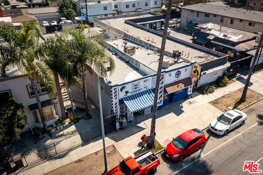 10908 S Figueroa Street