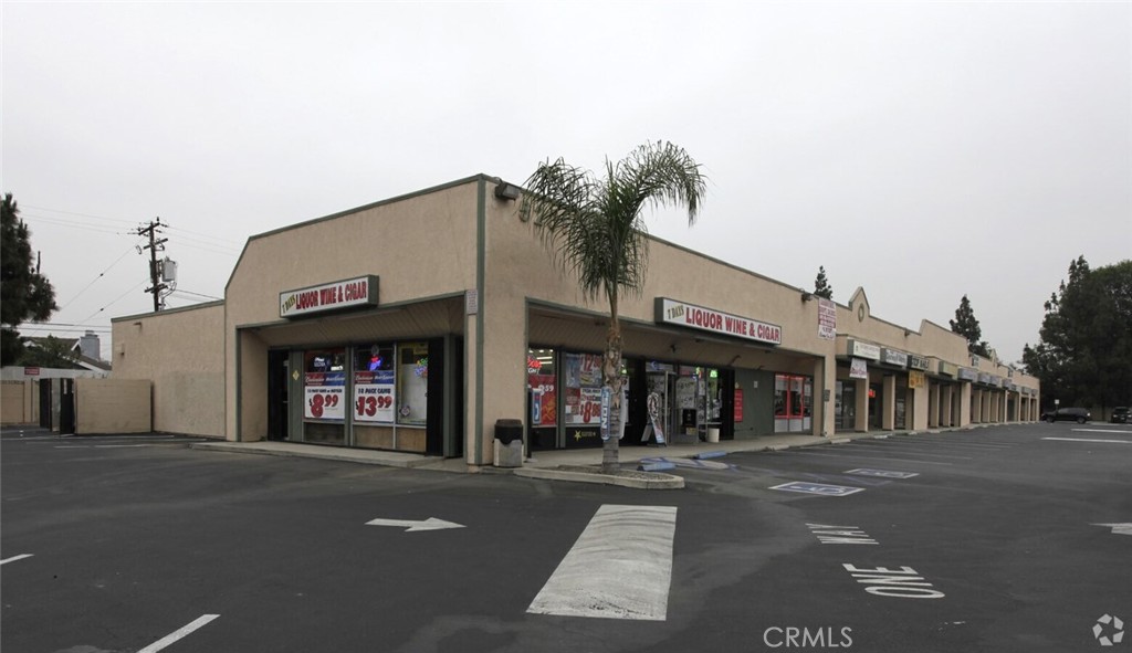 The area has great potential in the future as a result of growing population of the city of Anaheim, it is the largest city by population with heavily dense area with multi-family and single-family housing. It is short distance drive to John Wayne Airport and three major employers of Orange County ( Disneyland, UC Irvine and Boeing).