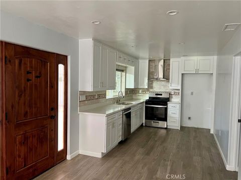 Photo of 13745 Polk, Sylmar, CA 91342 (MLS # SR25256977)