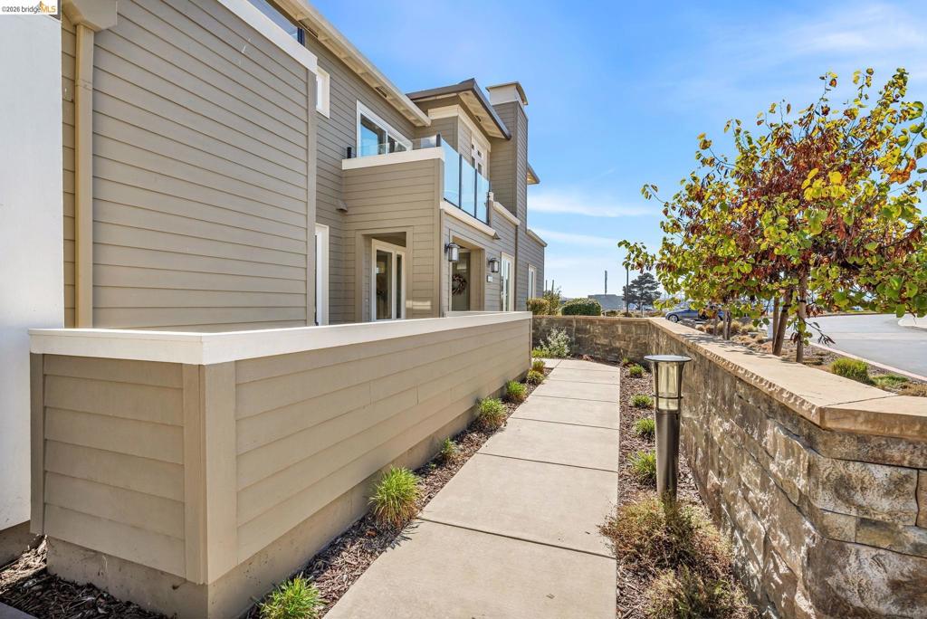 6 Waterline Pl