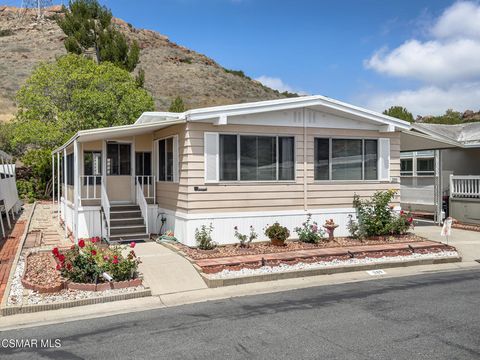 Photo of 289 El Cielo, Newbury Park, CA 91320 (MLS # 226002336)