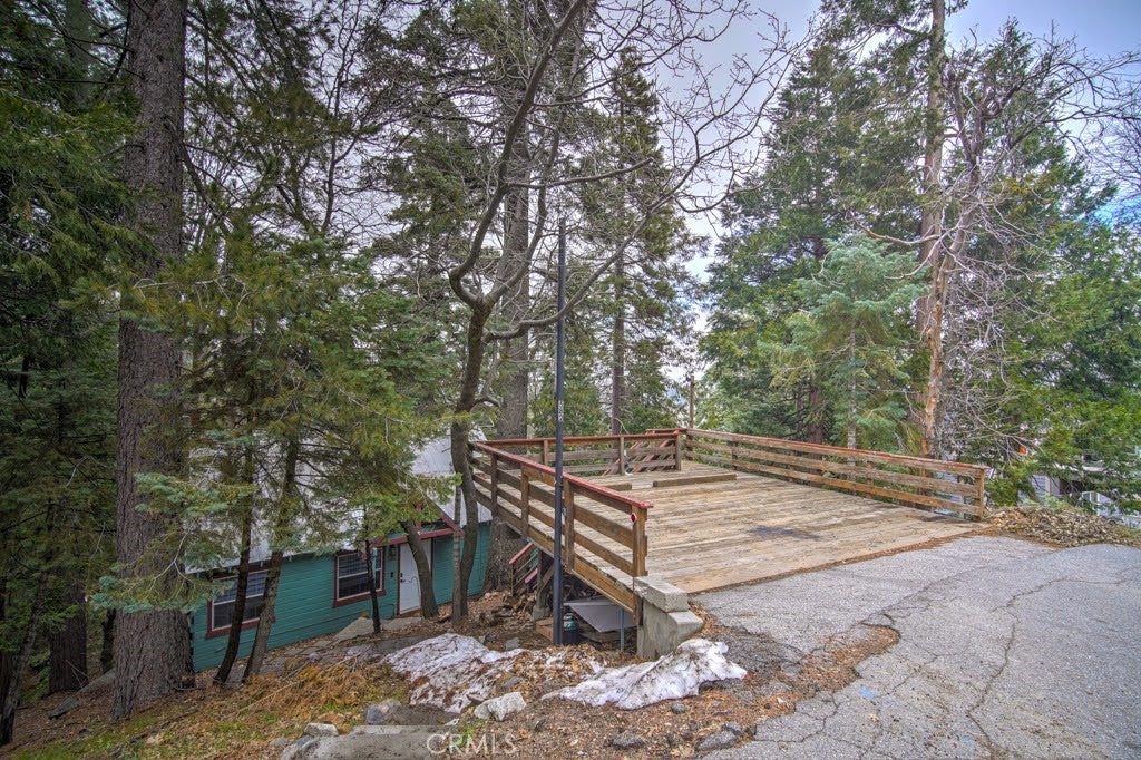 582 Rose Lane