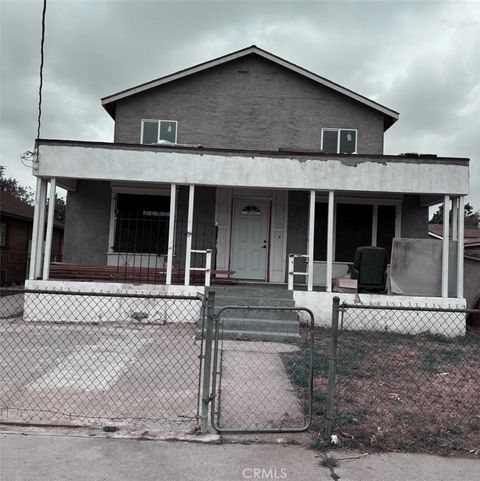 1825 E 109th Place Los Angeles CA 90059