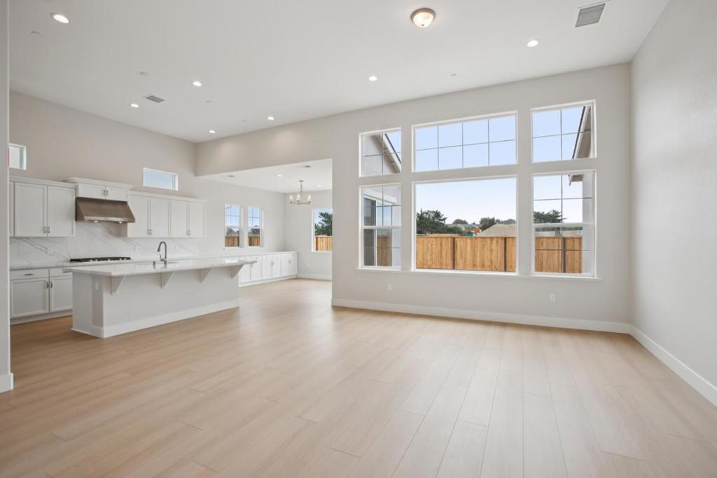 3090 Arroyo Drive