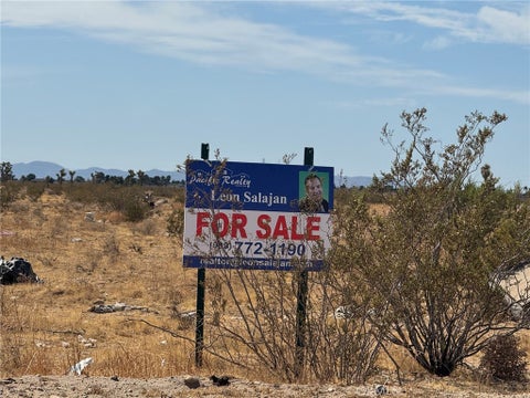 Photo of 10501 Holly Road, Adelanto, CA 92301 (MLS # CV26197525)