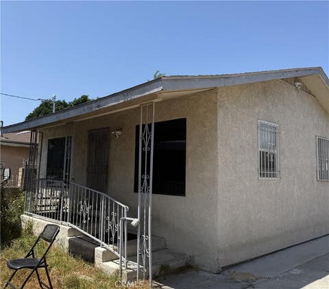 Photo of 2521 E 129th ST, Compton, CA 90222 (MLS # OC26172214)