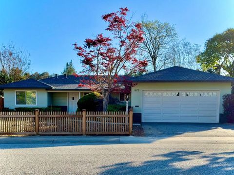 Photo of 673 Georgia Avenue, Palo Alto, CA 94306 (MLS # ML82037524)