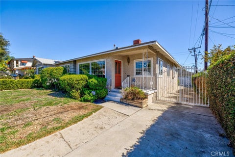 Photo of 608 N 7th ST, Montebello, CA 90640 (MLS # PW26224503)