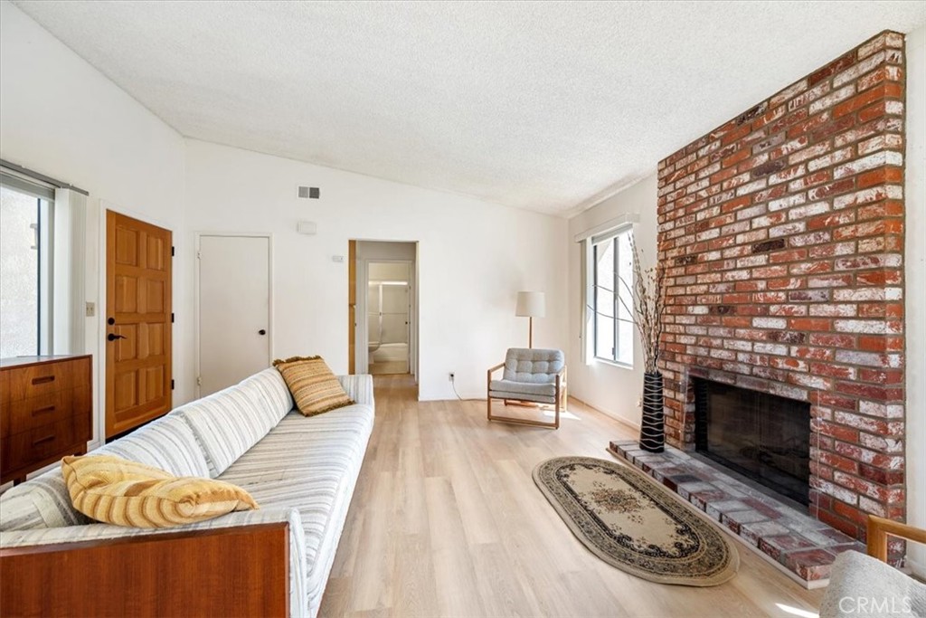 SM Southeast(930) - Residential