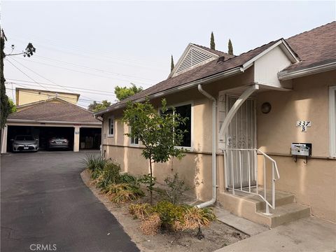 Photo of 337 W Lomita Ave, Glendale, CA 91204 (MLS # GD26069534)