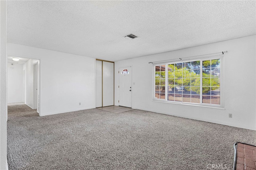 14371 Jicarilla Road