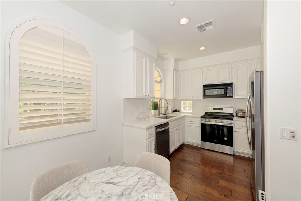 The Gables (GABL) - Residential Lease