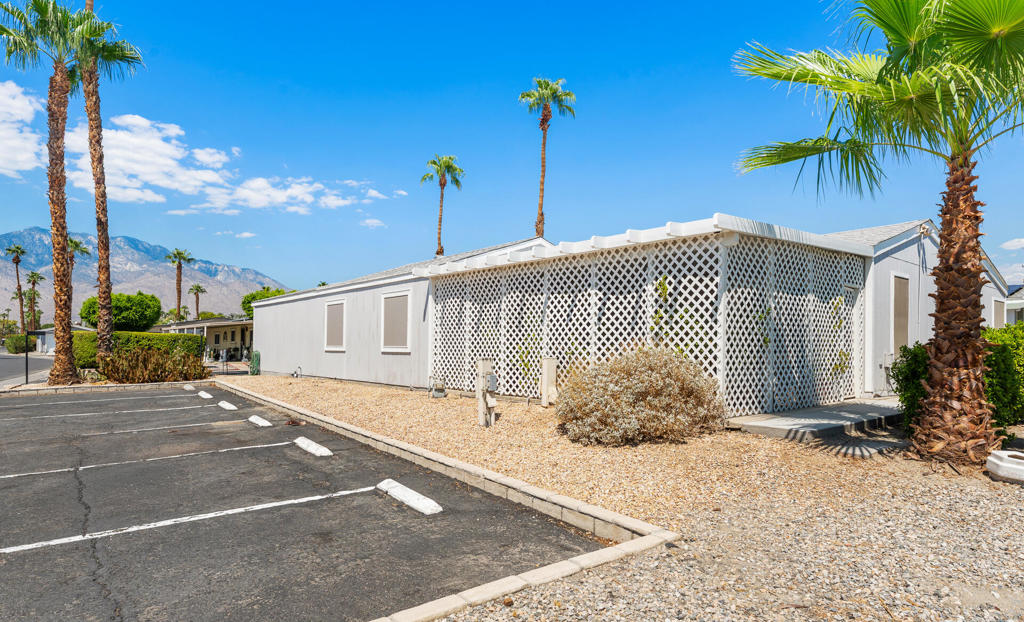 The Canyon - Manufactured In Park