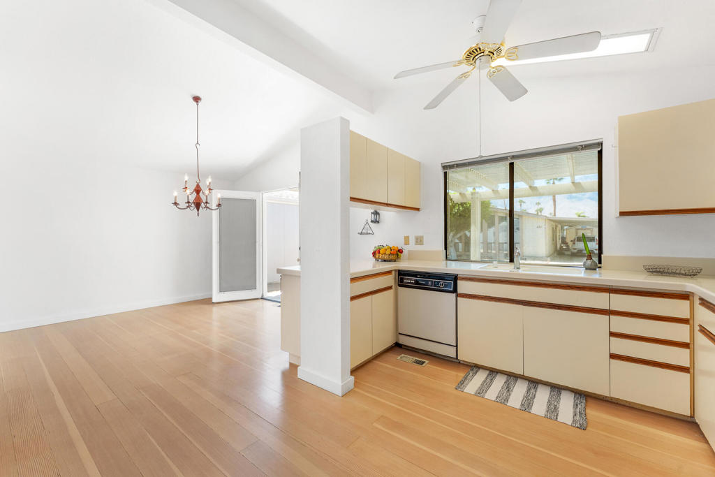 The Canyon - Manufactured In Park