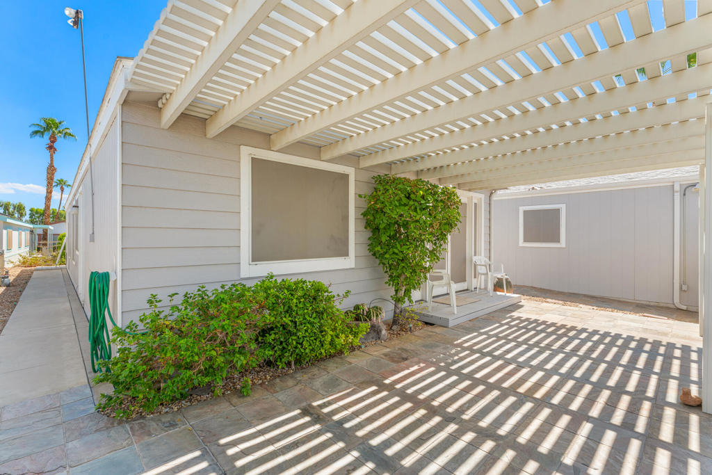 The Canyon - Manufactured In Park