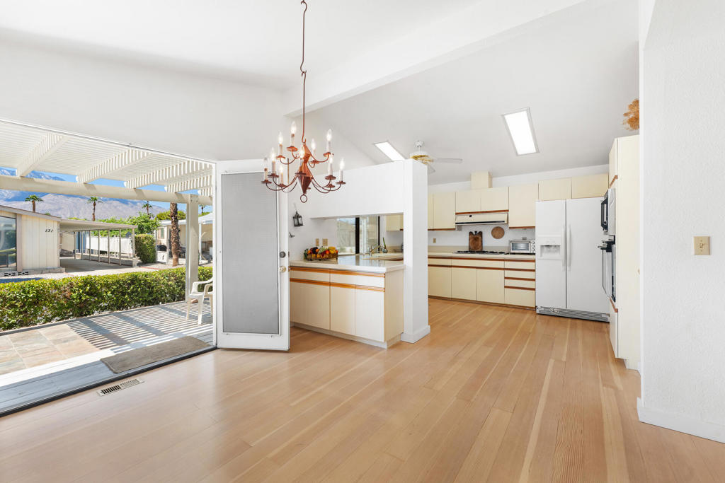 The Canyon - Manufactured In Park