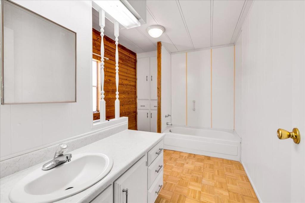 Not Applicable-1 - Manufactured In Park