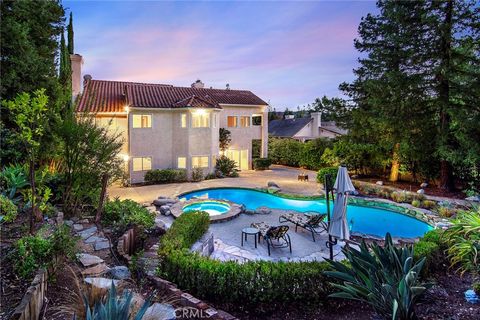 Photo of 6085 Lake Lindero Dr, Agoura Hills, CA 91301 (MLS # SR26084398)